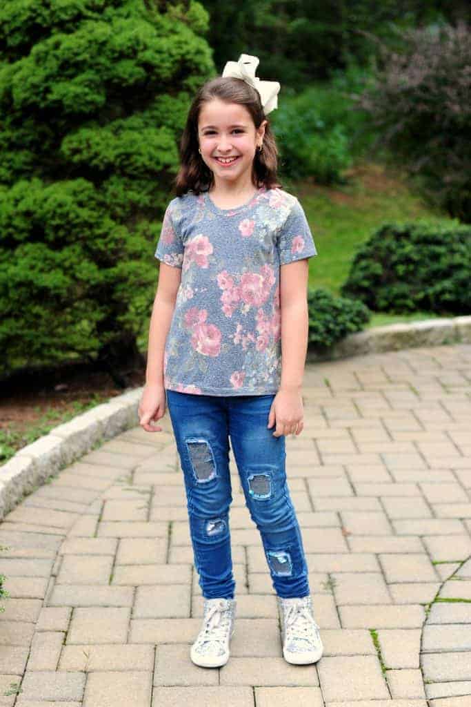 Easy tee for girls pdf pattern by Love Notions Sewing Patterns