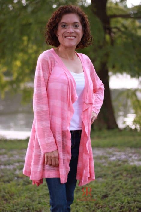 Ladies tunic sewing pattern. Download and print this pattern today.