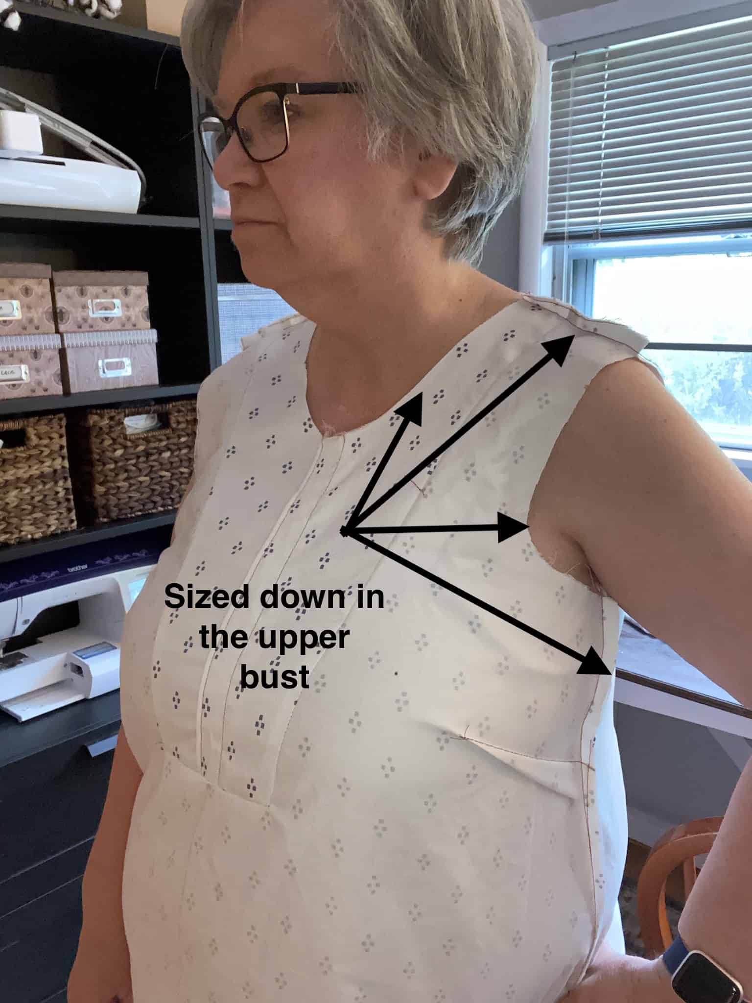 Removing excess fabric at upper bust : r/sewhelp